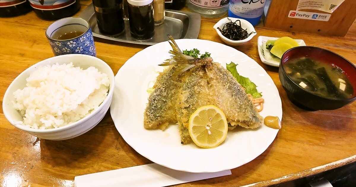 町田駅『くいのみ屋 とき』釣り物アジフライ定食サムネイル