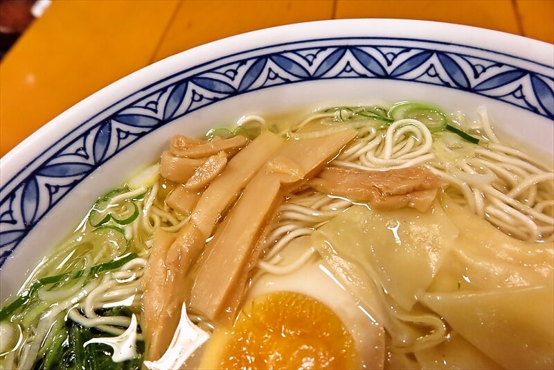 町田駅『中国ラーメン揚州商人』海老ワンタンメン＆チャーハン＆餃子5