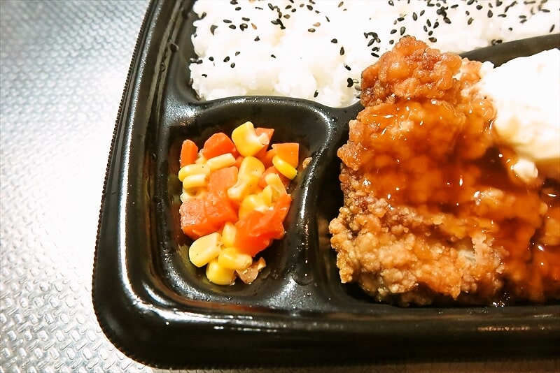 『ローソン』これがチキン南蛮弁当9