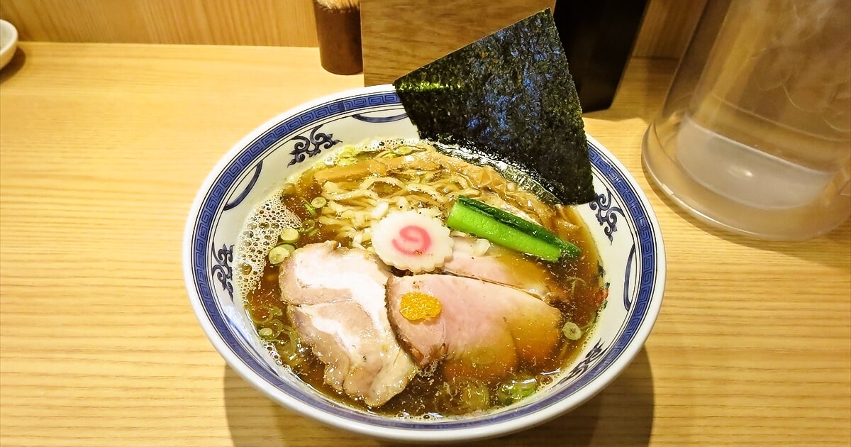 相模原市『中村麺三郎商店』本枯れ節と煮干しの中華そばサムネイル