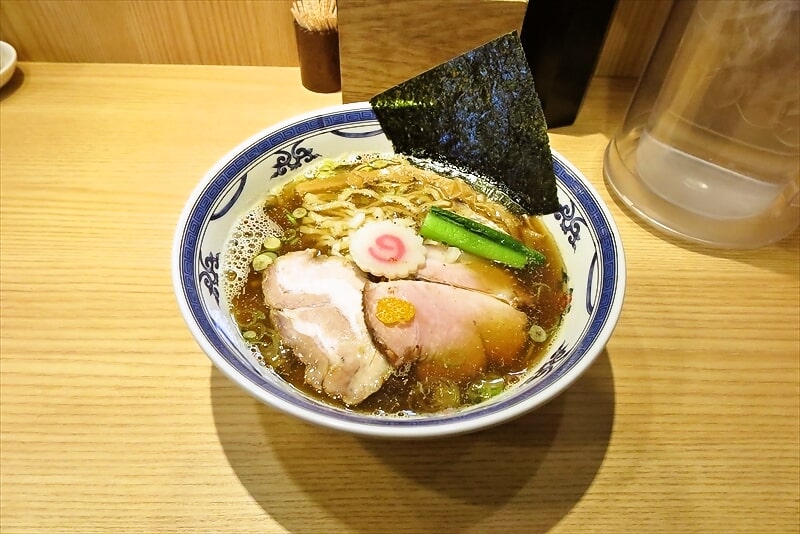 相模原市『中村麺三郎商店』本枯れ節と煮干しの中華そば1