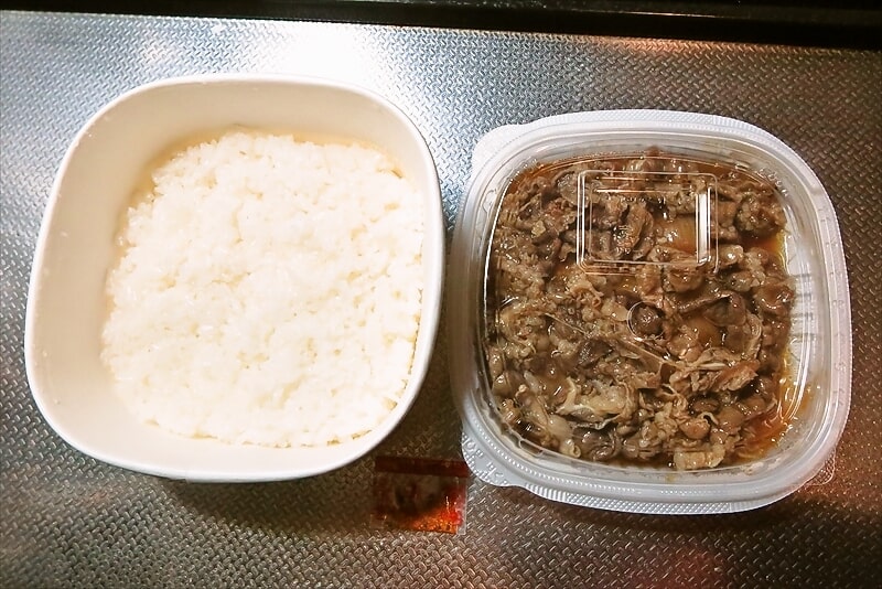 『セブンイレブン』牛めし弁当（牛丼）6