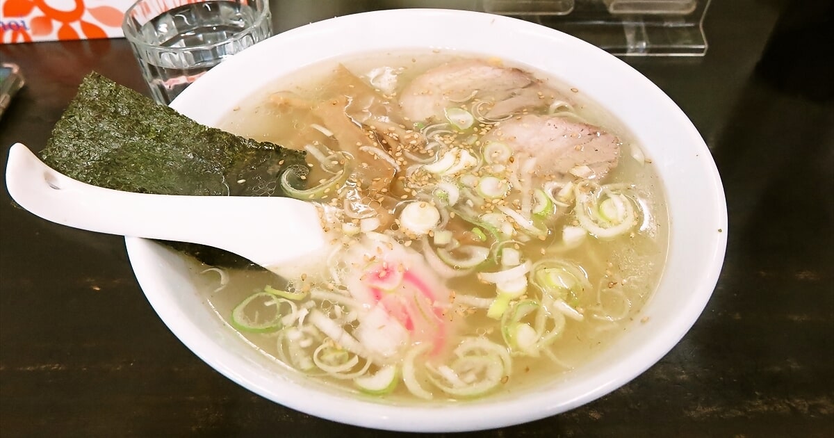 相模原市淵野辺駅『お食事の店 新興軒』塩ラーメンサムネイル