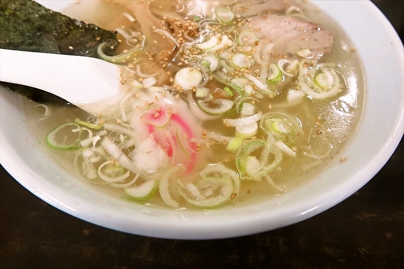 相模原市淵野辺駅『お食事の店 新興軒』塩ラーメン3