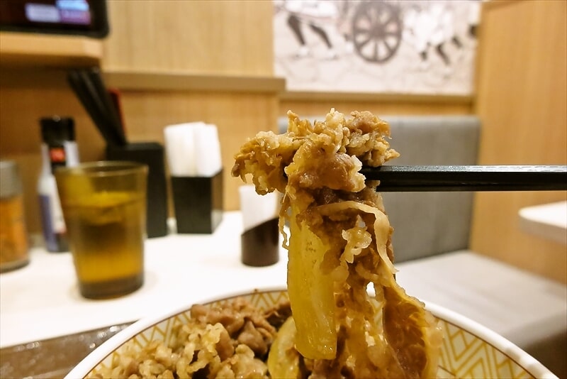 『すき家』牛丼（並）8