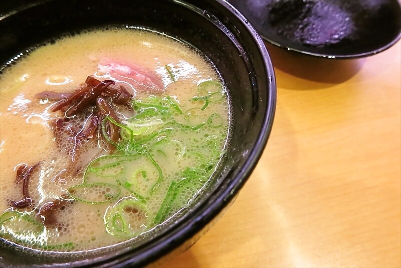 『スシロー』博多一幸舎監修 あっさり豚骨ラーメン3