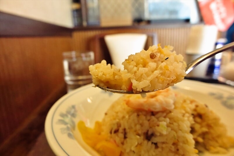 町田市山崎団地名店街『中華料理 万寿園（まんじゅえん）』チャーハン＆半餃子10