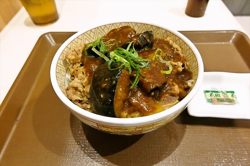 2025年『すき家』スパイシー麻婆茄子牛丼1