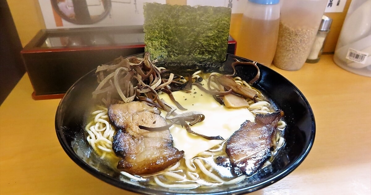 2025年淵野辺駅『佐賀熊本らーめん 梅吉』梅吉ラーメン麺2玉サムネイル