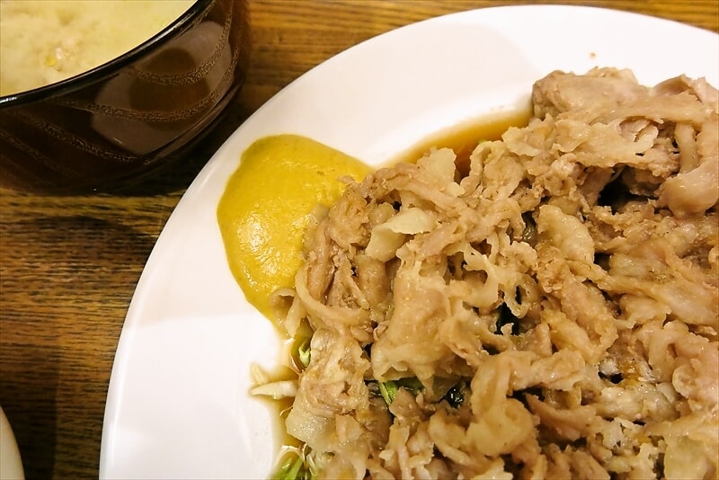 町田駅『とんかつ朱鞠』しょうが焼肉増定食ライス大盛り8