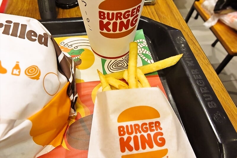 『バーガーキング』ワンパウンダーチャレンジ2025『デラマキシ』食べ放題3