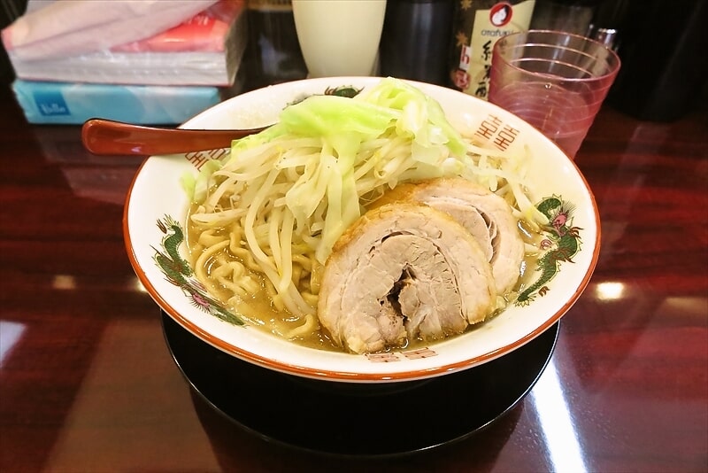 町田駅『極太麺 ぶっ豚（ぶっとん）町田店』大ラーメン1