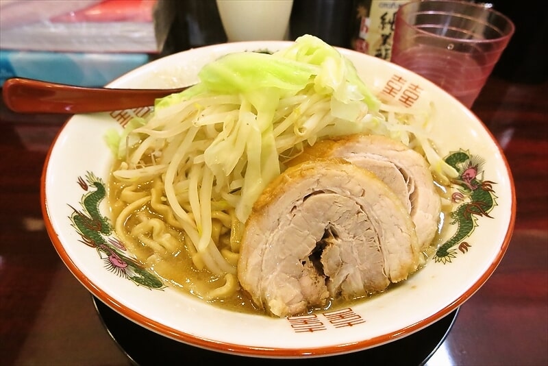 町田駅『極太麺 ぶっ豚（ぶっとん）町田店』大ラーメン2