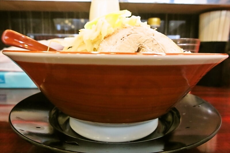町田駅『極太麺 ぶっ豚（ぶっとん）町田店』大ラーメン9
