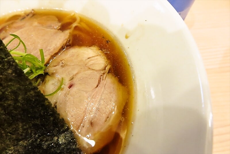 小田急相模原駅『ラーメンLab ろじっく』醤油ラーメン6