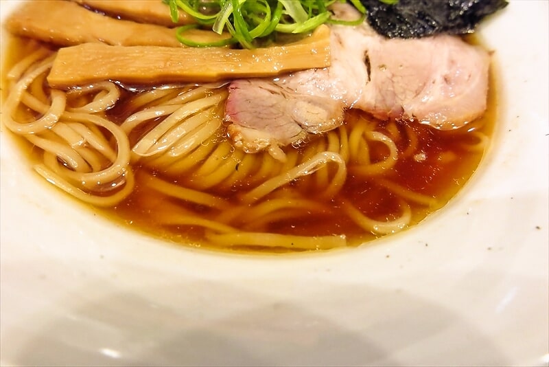 小田急相模原駅『ラーメンLab ろじっく』醤油ラーメン9