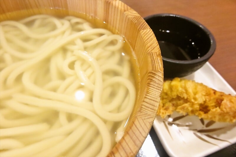 『丸亀製麺』毎月1日釜揚げうどんの日半額の得盛うどん6