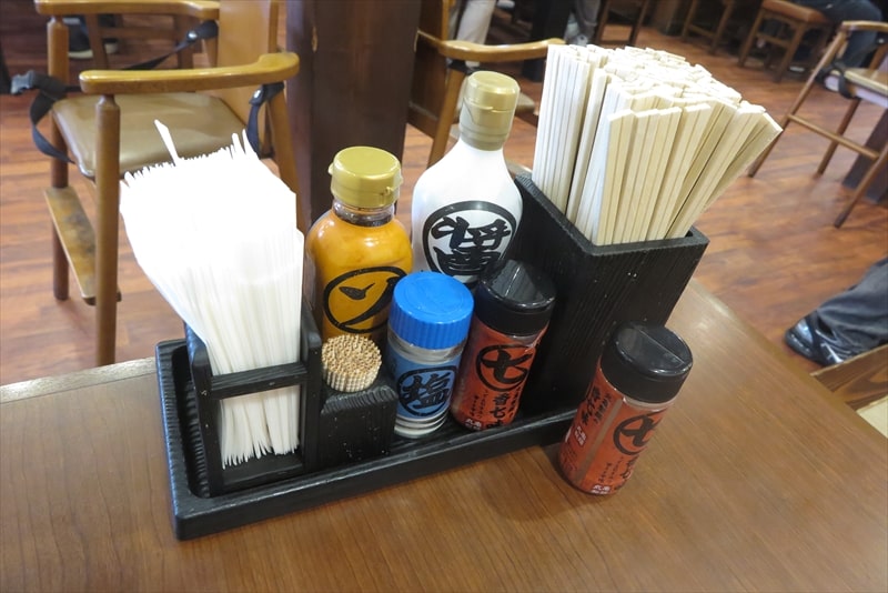 相模原市『丸亀製麺 相模原店』卓上調味料