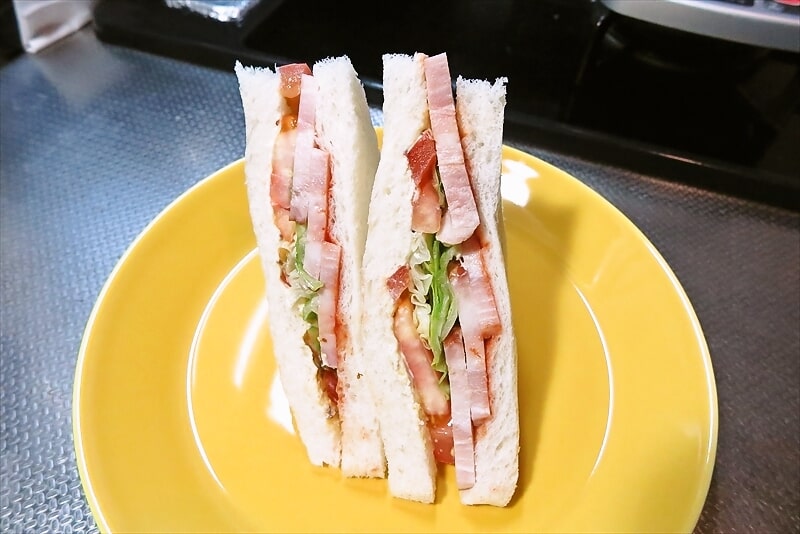 2025年5月『セブンイレブン』BLT（ベーコンレタストマトサンド）5