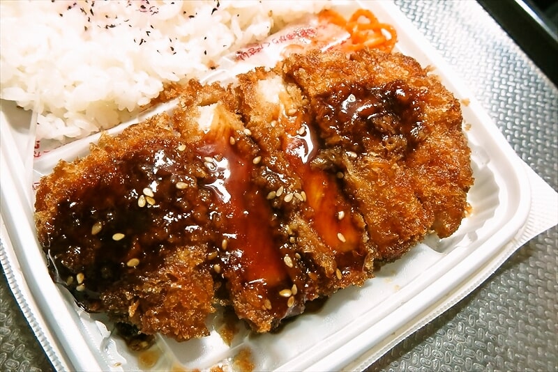 2025年4月『セブンイレブン』ロースとんかつ弁当7