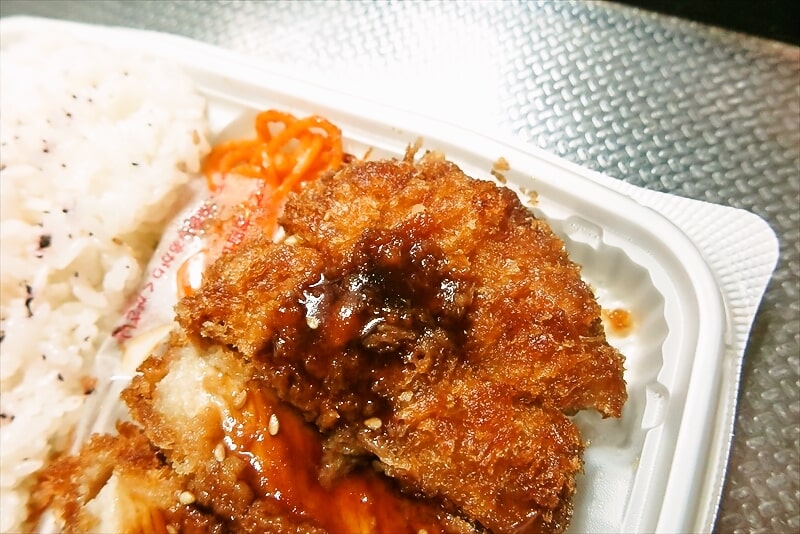 2025年4月『セブンイレブン』ロースとんかつ弁当9