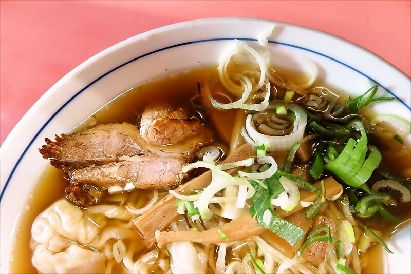 2025年 静岡県熱海市『ラーメン 中華 王ちゃん』ワンタンメン3