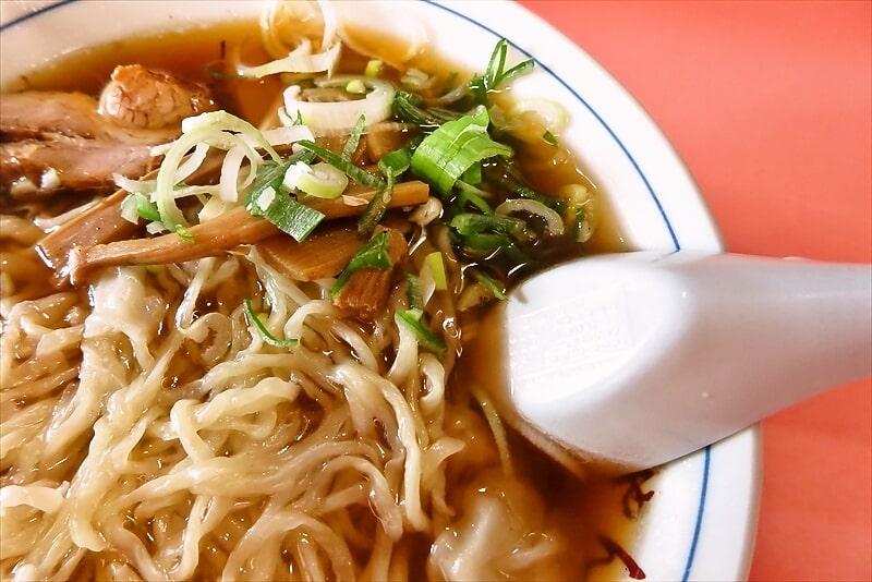 2025年 静岡県熱海市『ラーメン 中華 王ちゃん』ワンタンメン4