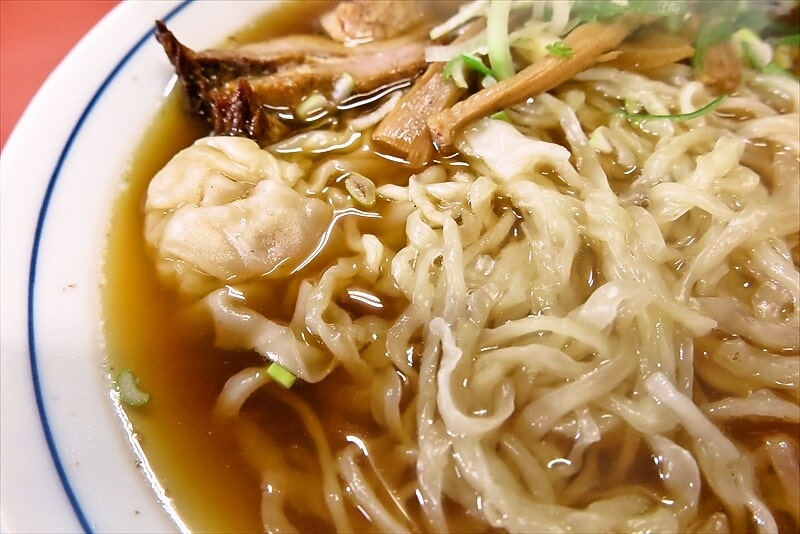 2025年 静岡県熱海市『ラーメン 中華 王ちゃん』ワンタンメン6