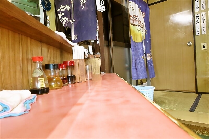 2025年 静岡県熱海市『ラーメン 中華 王ちゃん』カウンター席