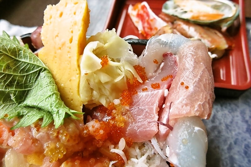 町田市『和ダイニング知龍（ちりゅう）』まんぷく定食海鮮重15
