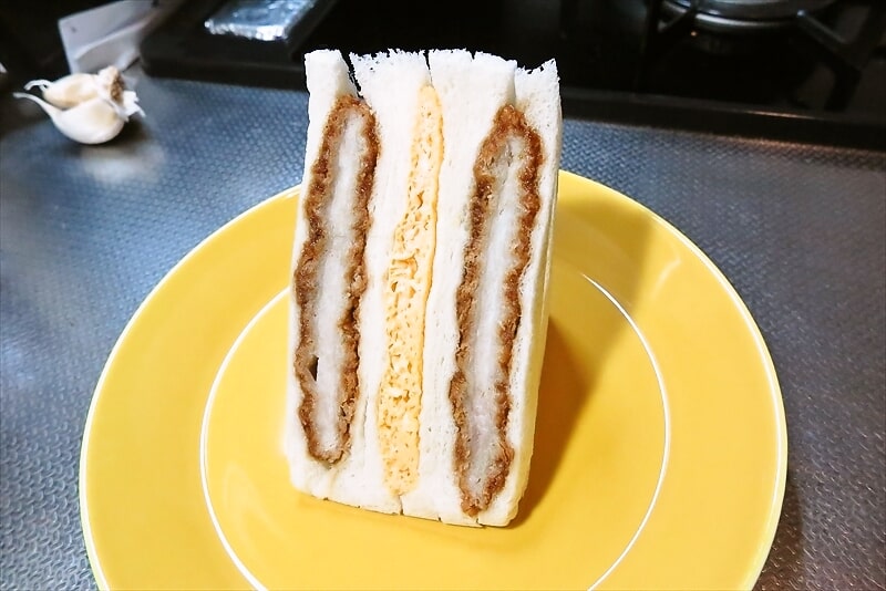 『ローソンストア100』盛りすぎチャレンジ！ロースとんかつ＆玉子焼きサンド6