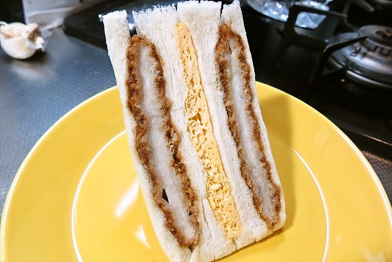 『ローソンストア100』盛りすぎチャレンジ！ロースとんかつ＆玉子焼きサンド8