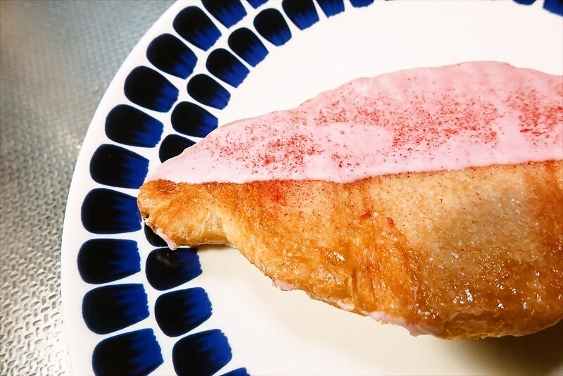 『セブンイレブン』韓国風クリスピークロワッサンいちごパン10