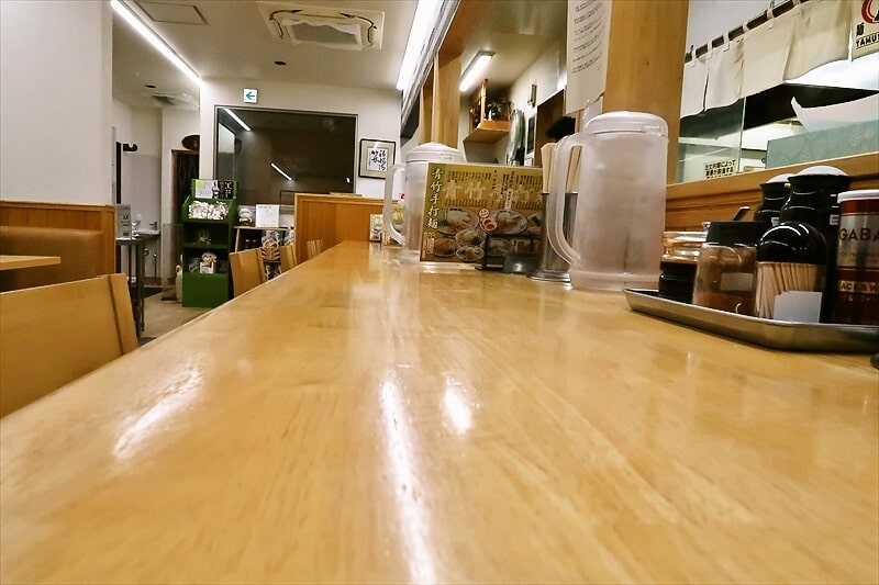 『佐野青竹手打ちラーメン 田村屋』店内写真1