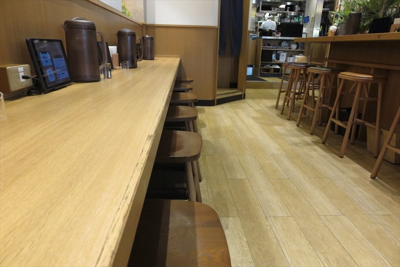 町田市『山下本気うどん 町田駅前店』店内写真
