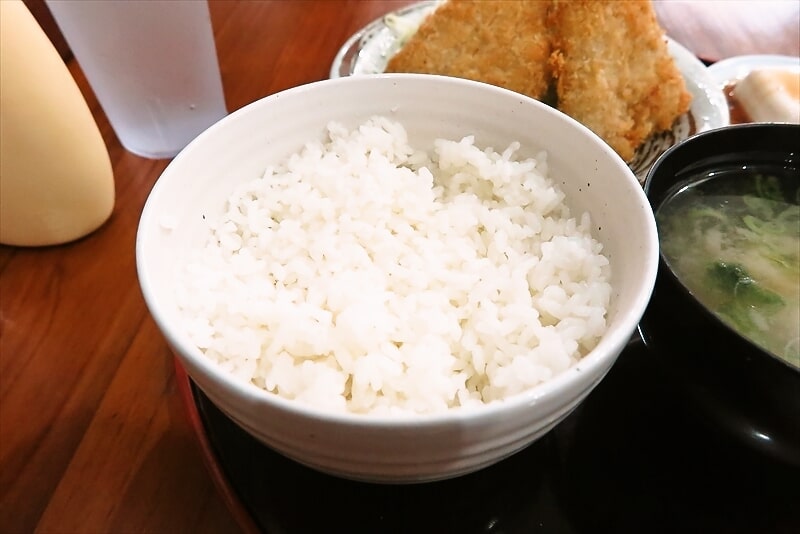相模原市淵野辺『呑み喰い処 まさ』アジフライ定食2