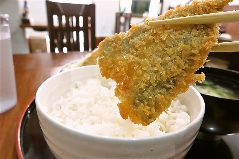 相模原市淵野辺『呑み喰い処 まさ』アジフライ定食10