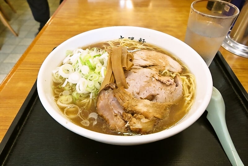2025年 相模原市『淵野辺 大勝軒』ラーメン普通盛りネギ多め1