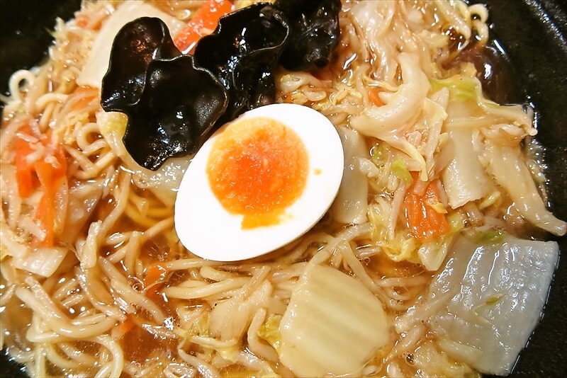 2025年『ローソン』1/2日分の野菜が摂れるあんかけ焼そば12
