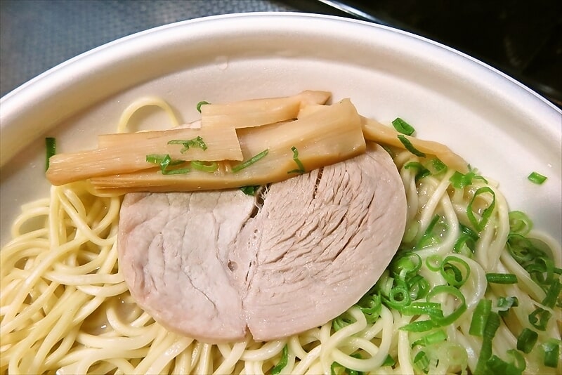 2025年『ローソン』天下一品こってりラーメン10