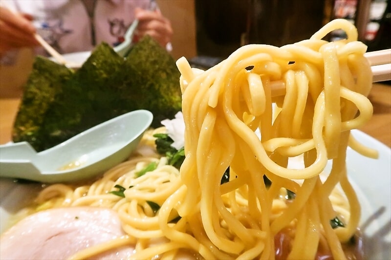 山形県東根市『横浜家系ラーメン 町田商店 東根店』ラーメン大盛り11