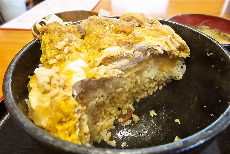 八王子市『そば処 長岡屋（ながおかや）』カツ丼大盛り15