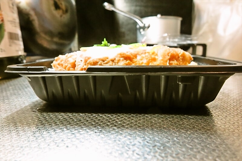 2025年『OKストア』ロースかつ重（カナダ産三元豚使用）8