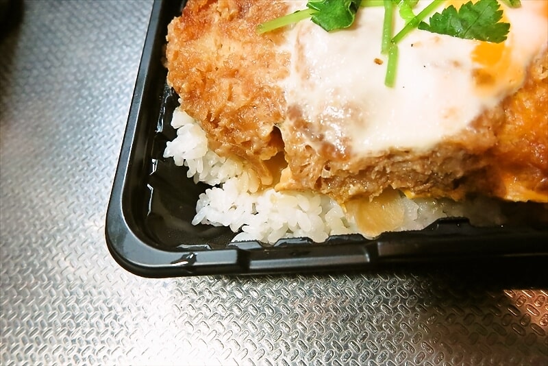 2025年『OKストア』ロースかつ重（カナダ産三元豚使用）12