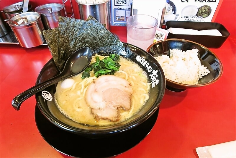 淵野辺駅『横浜家系ラーメン 大和家 淵野辺店』醤油ラーメン1