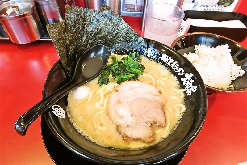 淵野辺駅『横浜家系ラーメン 大和家 淵野辺店』醤油ラーメン3