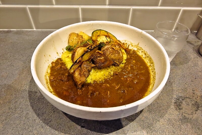 相模原市『かれー屋 あじん(Ajin)』デラックス(辛口)スパイスあじんカレー2