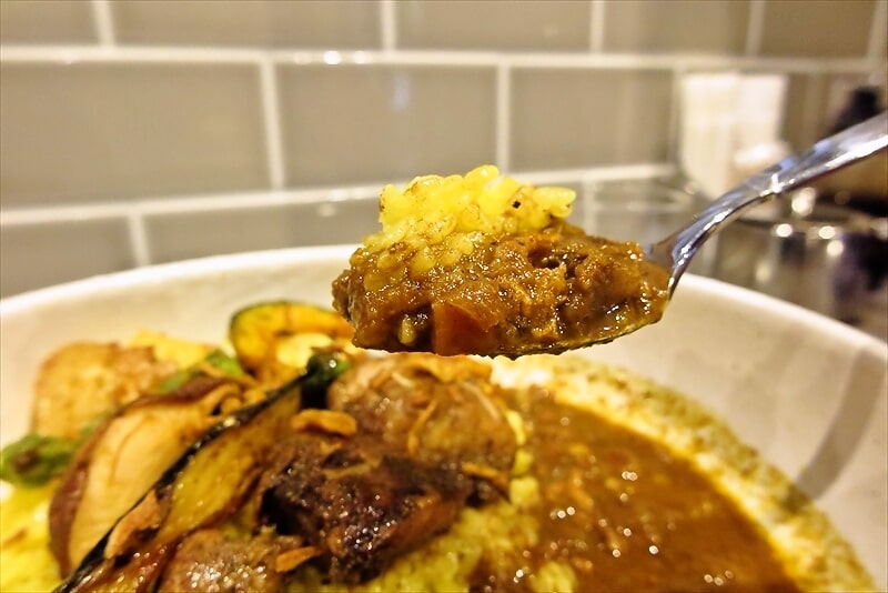 相模原市『かれー屋 あじん(Ajin)』デラックス(辛口)スパイスあじんカレー10