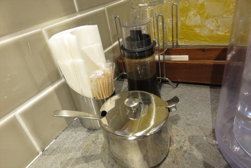 相模原市『かれー屋 あじん(Ajin)』卓上調味料