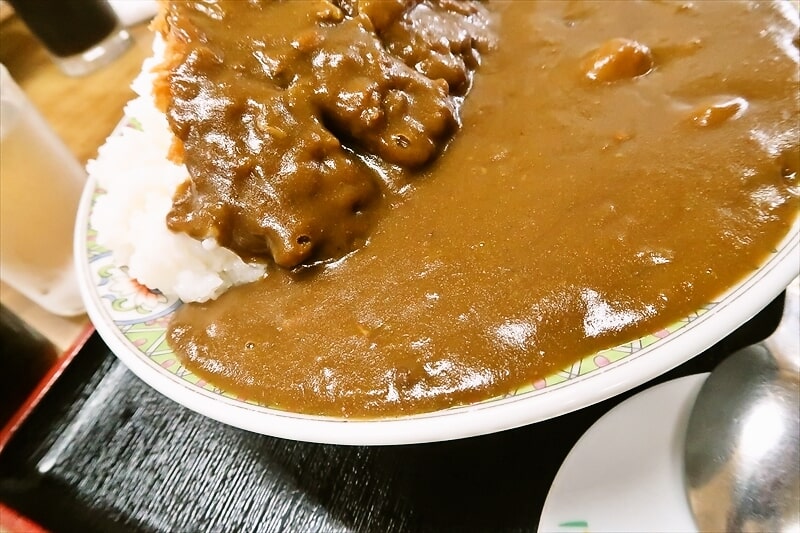 伊勢崎市デカ盛りの店『赤城食堂』カツカレー大盛り8